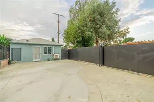 8523 & 8521 Lindley Ave, Northridge, CA 91325 - Photo 32