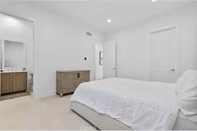 24152 West Corte Ala, Valencia, CA 91354 - Photo 52