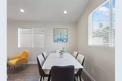 15801 Chatsworth, Granada Hills, CA 91344 - Photo 16