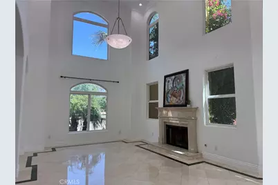 5717 Melvin Avenue, Tarzana, CA 91356 - Photo 2