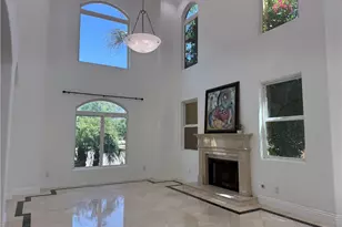 5717 Melvin Ave, Tarzana, CA 91356 - Photo 2