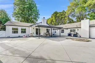 23245 Gonzales Dr, Woodland Hills, CA 91367 - Photo 44