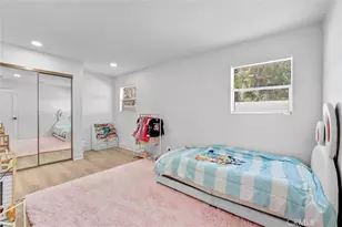 23245 Gonzales Dr, Woodland Hills, CA 91367 - Photo 32