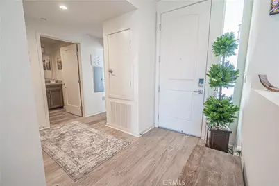 4060 Tradewinds Drive, Oxnard, CA 93035 - Photo 2