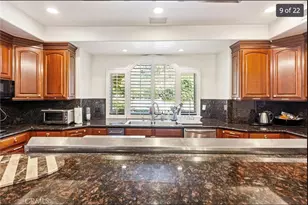 4755 Vanalden, Tarzana, CA 91356 - Photo 10