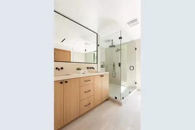 3977 Oeste Avenue, Studio City, CA 91604 - Photo 16