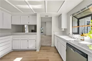 19002 Ave Of The Oaks, Newhall, CA 91321 - Photo 10