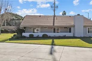 19002 Ave Of The Oaks, Newhall, CA 91321 - Photo 4