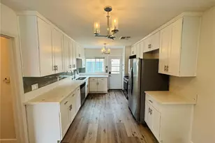 17730 Martha St, Encino, CA 91316 - Photo 4