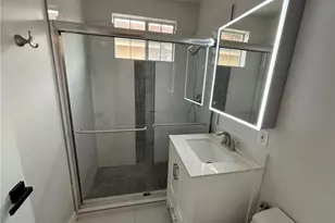 17730 Martha St, Encino, CA 91316 - Photo 10