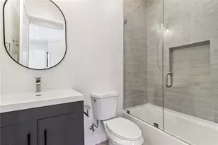 8006 Lloyd Ave, North Hollywood, CA 91605 - Photo 48
