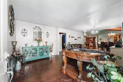 413 W 223rd Street, Carson, CA 90745 - Photo 6