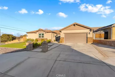 41742 Wayladn Court, Lancaster, CA 93536 - Photo 2