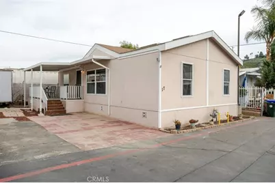 17197 Sierra Highway #17, Canyon Country, CA 91351 - Photo 2