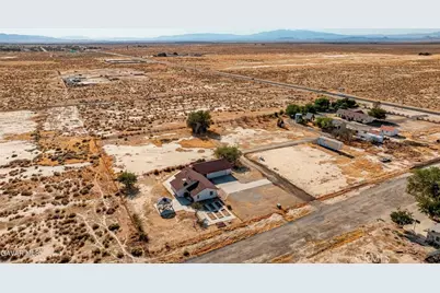 4636 E Avenue H, Lancaster, CA 93535 - Photo 44