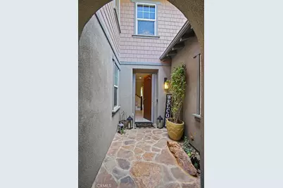 28115 Anvil Court, Valencia, CA 91354 - Photo 4