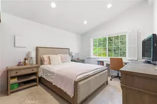 19122 Weston, Tarzana, CA 91356 - Photo 28