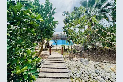 2415 Bladen, Bakersfield, CA 93309 - Photo 24