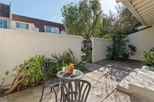 6227 1/2 Randi, Woodland Hills, CA 91367 - Photo 26