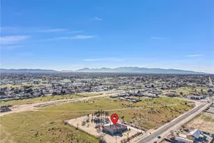 15813 Willow St, Hesperia, CA 92345 - Photo 46