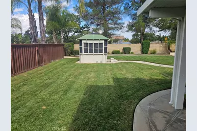 32380 Giverny Ct, Winchester, CA 92596 - Photo 46