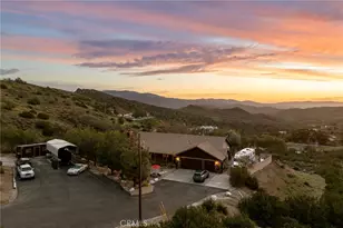 8634 Escondido Canyon, Agua Dulce, CA 91390 - Photo 2
