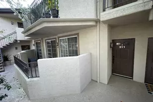 24149 Del Monte, Valencia, CA 91355 - Photo 2