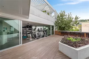 1030 N Kings Road, West Hollywood, CA 90069 - Photo 24