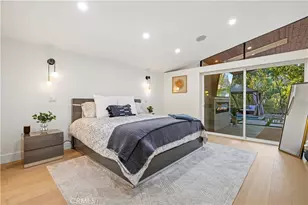 22263 Flanco, Woodland Hills, CA 91364 - Photo 44