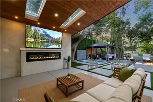 22263 Flanco, Woodland Hills, CA 91364 - Photo 6