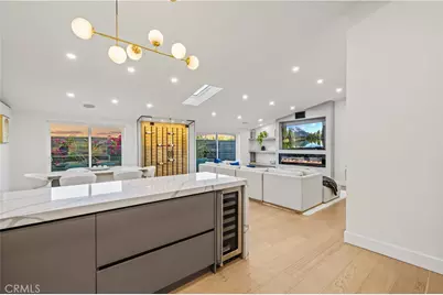 22263 Flanco, Woodland Hills, CA 91364 - Photo 22