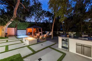 22263 Flanco, Woodland Hills, CA 91364 - Photo 56