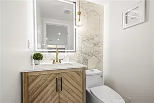 22263 Flanco, Woodland Hills, CA 91364 - Photo 26