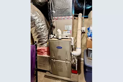 79 N Berkeley, Pasadena, CA 91107 - Photo 28