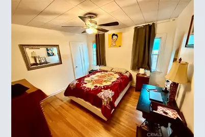 79 N Berkeley, Pasadena, CA 91107 - Photo 20