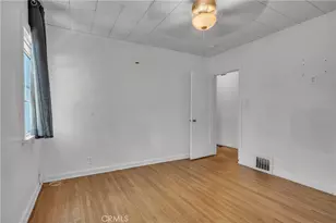 79 N Berkeley, Pasadena, CA 91107 - Photo 16