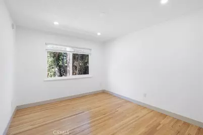 8581 Owensmouth, Canoga Park, CA 91304 - Photo 18