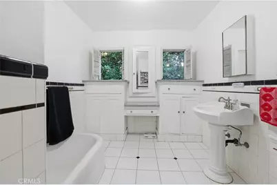 4916 W 12th Street, Los Angeles, CA 90019 - Photo 20