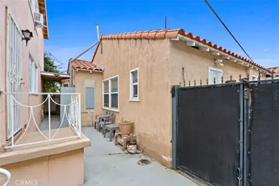 1921 Chariton Street, Los Angeles, CA 90034 - Photo 34