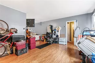 1921 Chariton St, Los Angeles, CA 90034 - Photo 18