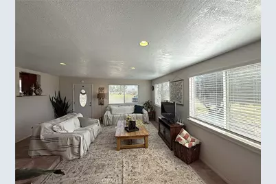 3840 Lupine, Rosamond, CA 93560 - Photo 12