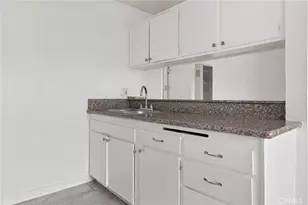 13040 Dronfield, Sylmar, CA 91342 - Photo 6