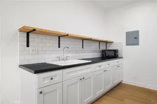 211 S Berendo St, Los Angeles, CA 90004 - Photo 14