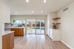 896 Bright Star St, Thousand Oaks, CA 91360 - Photo 10