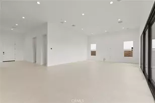 30017 N Avenida Sierra Madre, Valencia, CA 91354 - Photo 2