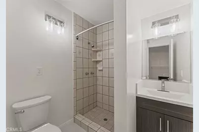 14722 Strathern, Panorama City, CA 91402 - Photo 16