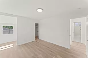 14722 Strathern, Panorama City, CA 91402 - Photo 26