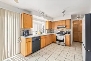 1806 W Ave P 4, Palmdale, CA 93551 - Photo 14