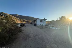 33452 Angeles Forest, Palmdale, CA 93550 - Photo 2