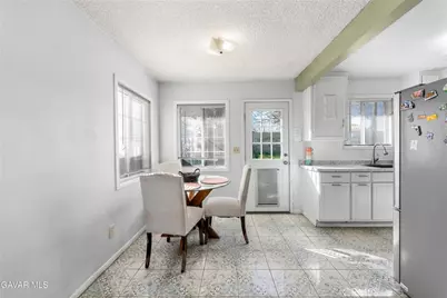 38609 Glenraven, Palmdale, CA 93550 - Photo 16